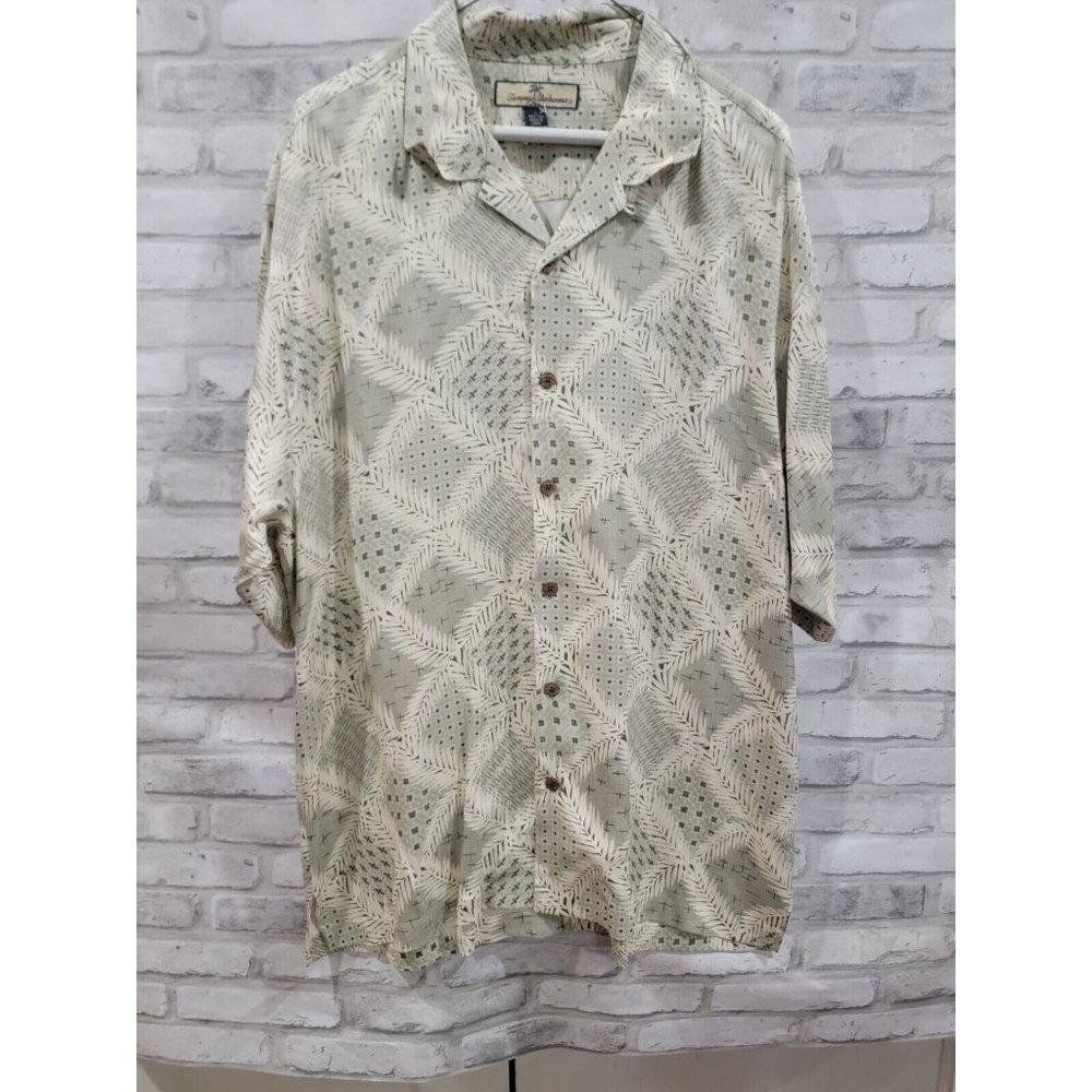 Tommy Bahama Men Large‎ 100% Silk Ivory Geometric Palm Trees Shirt Button Down